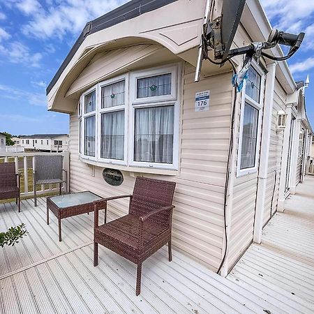 Hotel Brilliant Caravan For Hire At Manor Park In Hunstanton Norfolk Ref 23176K Exterior foto