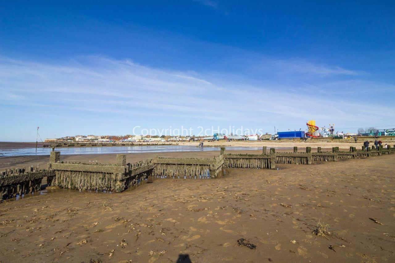 Hotel Brilliant Caravan For Hire At Manor Park In Hunstanton Norfolk Ref 23176K Exterior foto