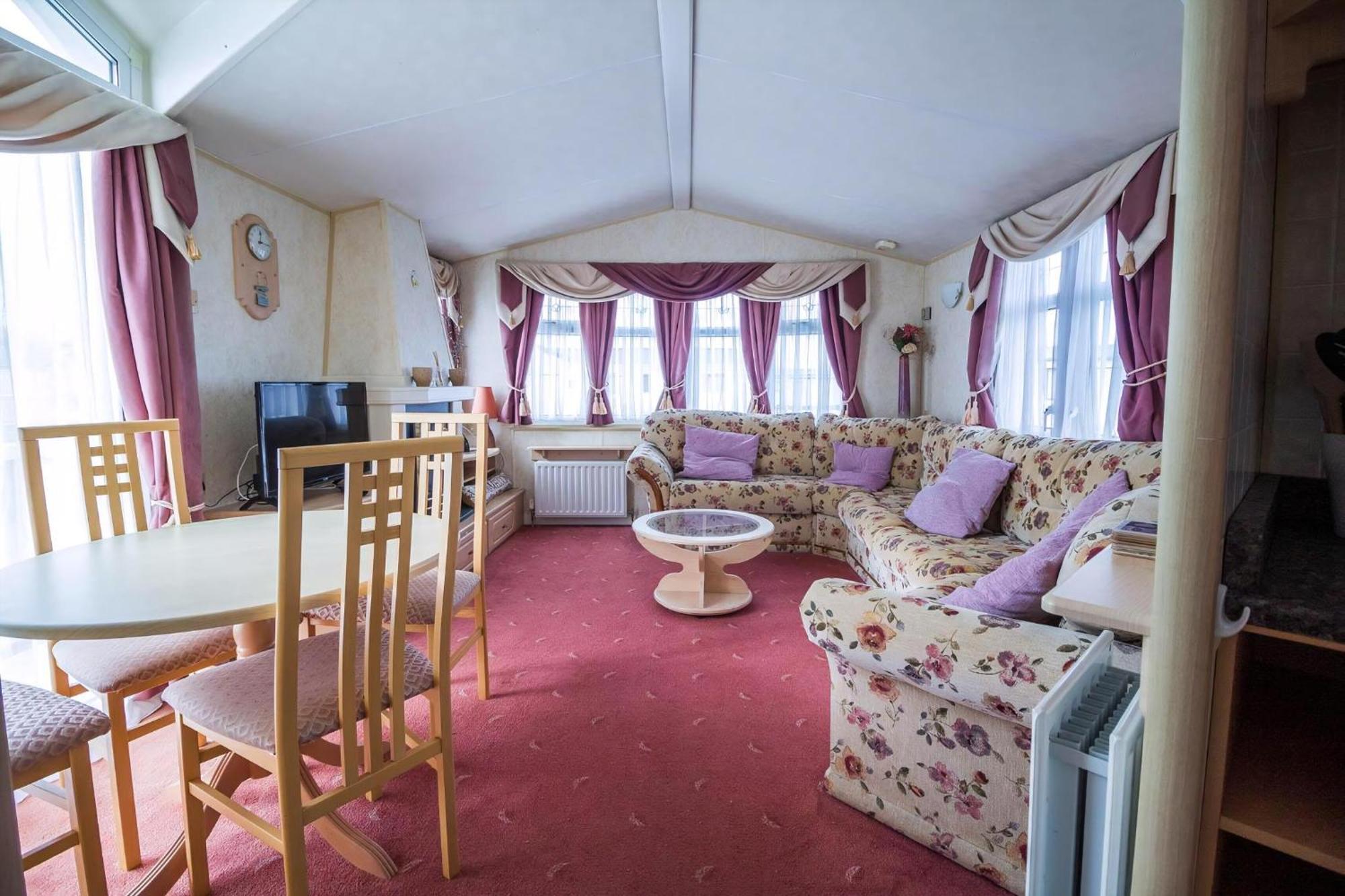 Hotel Brilliant Caravan For Hire At Manor Park In Hunstanton Norfolk Ref 23176K Exterior foto