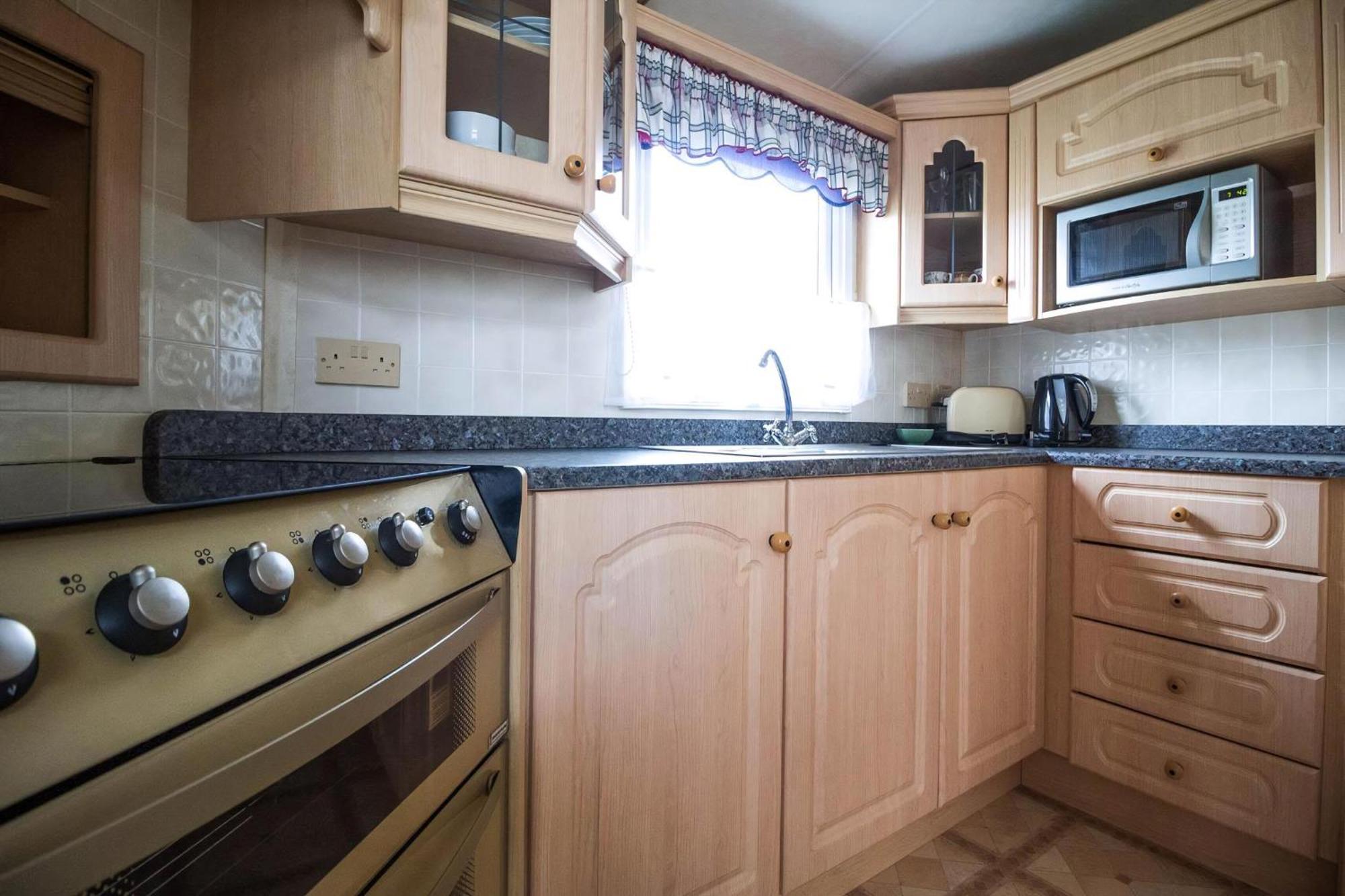 Hotel Brilliant Caravan For Hire At Manor Park In Hunstanton Norfolk Ref 23176K Exterior foto