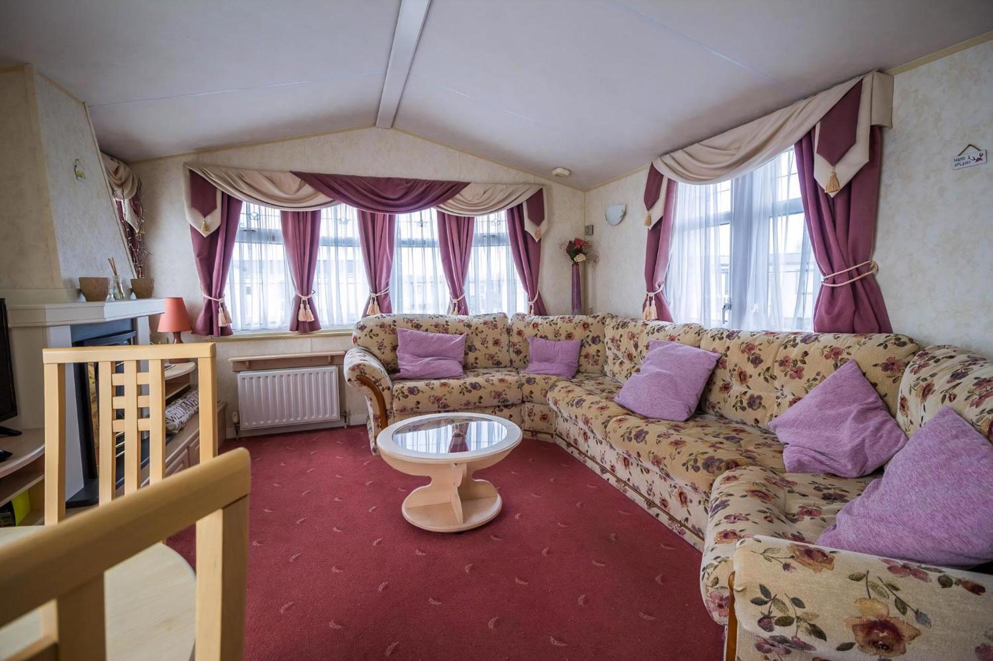 Hotel Brilliant Caravan For Hire At Manor Park In Hunstanton Norfolk Ref 23176K Exterior foto